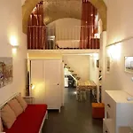 Residenze Palazzo Pes Apartman Cagliari