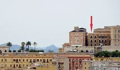 شقة Residenze Palazzo Pes كالياري